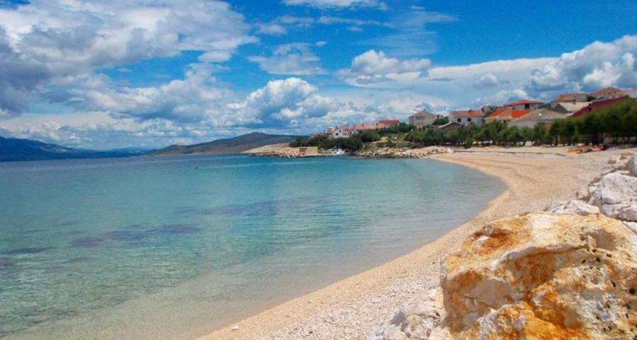 Bona Vera Ražanac Exterior foto